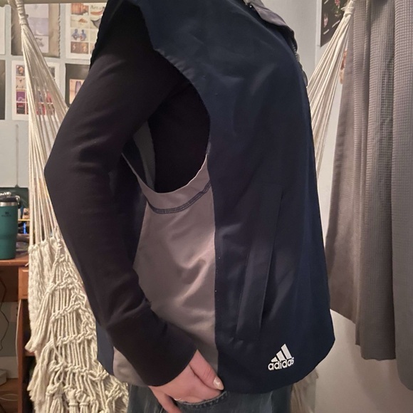 Oversized vintage adidas vest - Picture 3 of 5